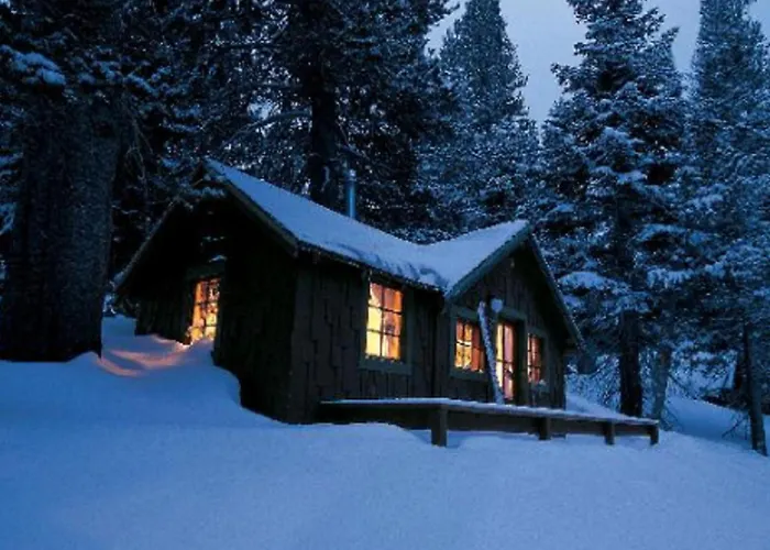 Tamarack Lodge